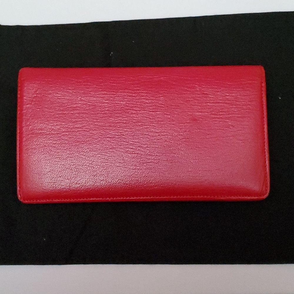 Chanel Long Bifold wallet? FIRM PRICE - Picture 2 of 16
